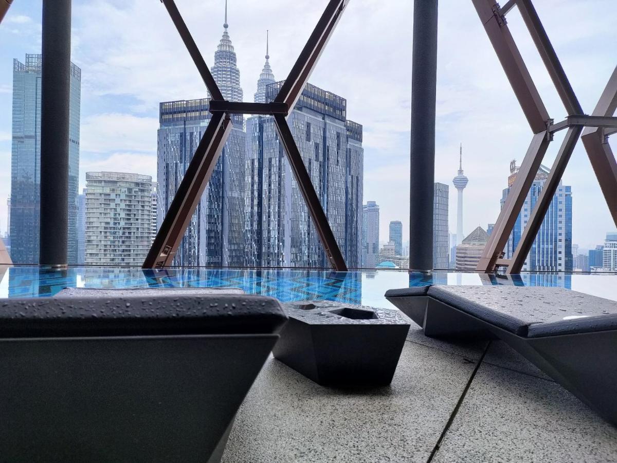 Scarletz Suites, Luxury Suites Klcc By Birdy Stay Куала-Лумпур Экстерьер фото