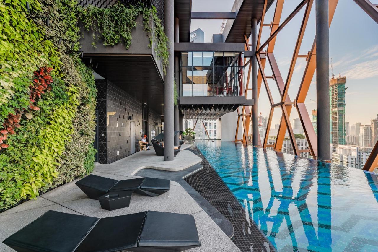 Scarletz Suites, Luxury Suites Klcc By Birdy Stay Куала-Лумпур Экстерьер фото