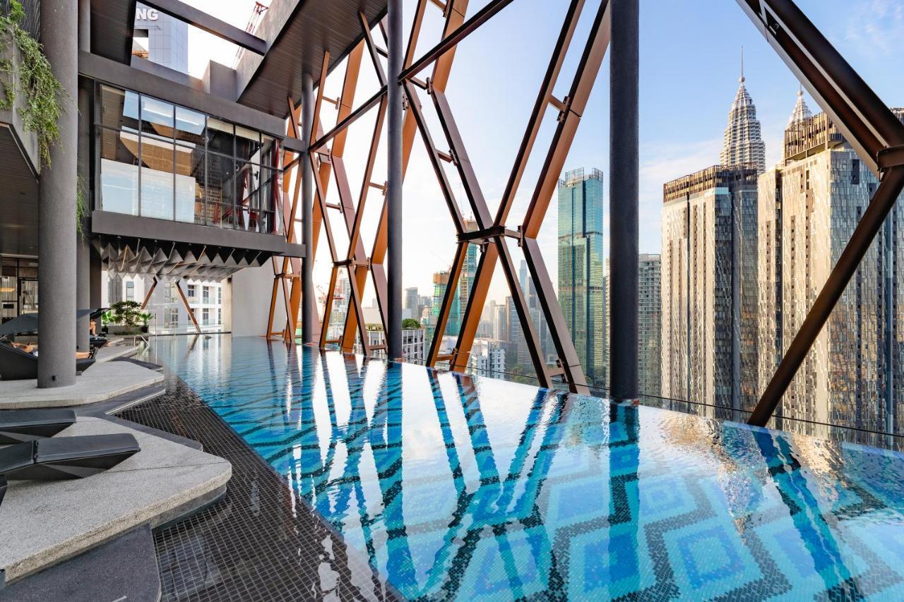 Scarletz Suites, Luxury Suites Klcc By Birdy Stay Куала-Лумпур Экстерьер фото
